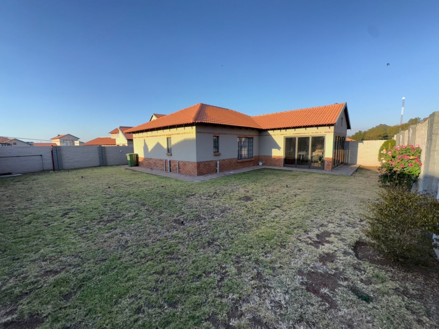 3 Bedroom Property for Sale in Waterkloof A H North West